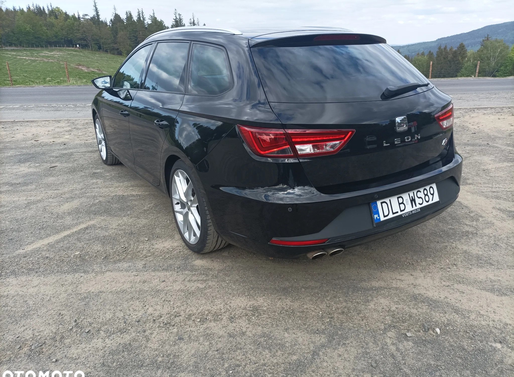 Seat Leon cena 58900 przebieg: 111100, rok produkcji 2016 z Drohiczyn małe 326